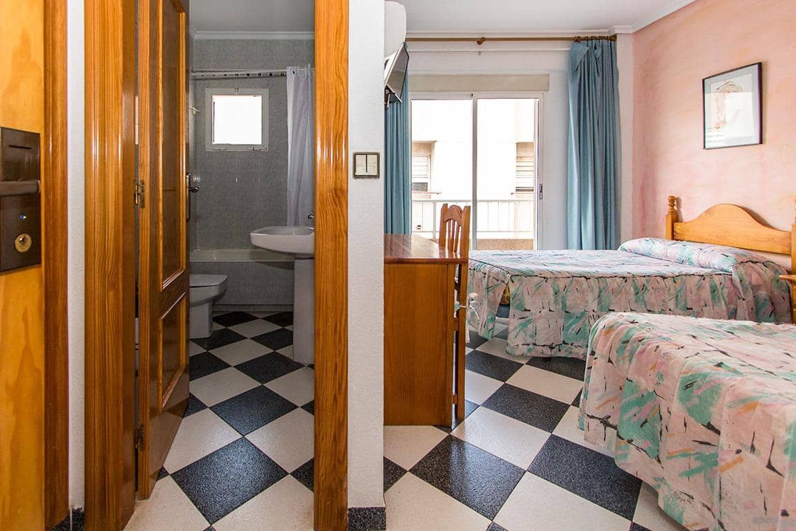 14 quarto Hotel para venda em Mazarron - 450 000 € (Ref: 8676021)