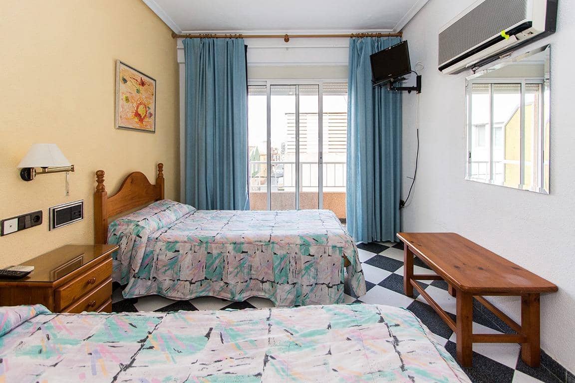 14 quarto Hotel para venda em Mazarron - 450 000 € (Ref: 8676021)