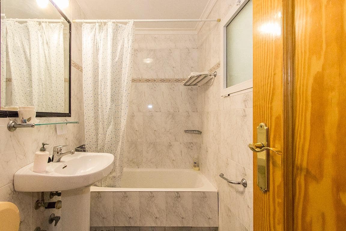 14 quarto Hotel para venda em Mazarron - 450 000 € (Ref: 8676021)