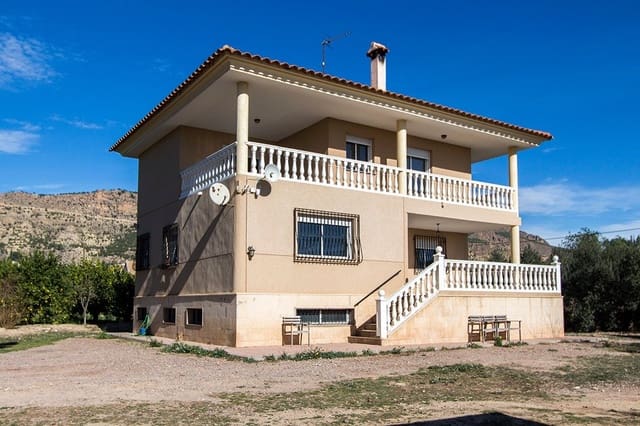 Chalet de 4 habitaciones en Alhama de Murcia en venta con garaje - 350.000 € (Ref: 9502596)