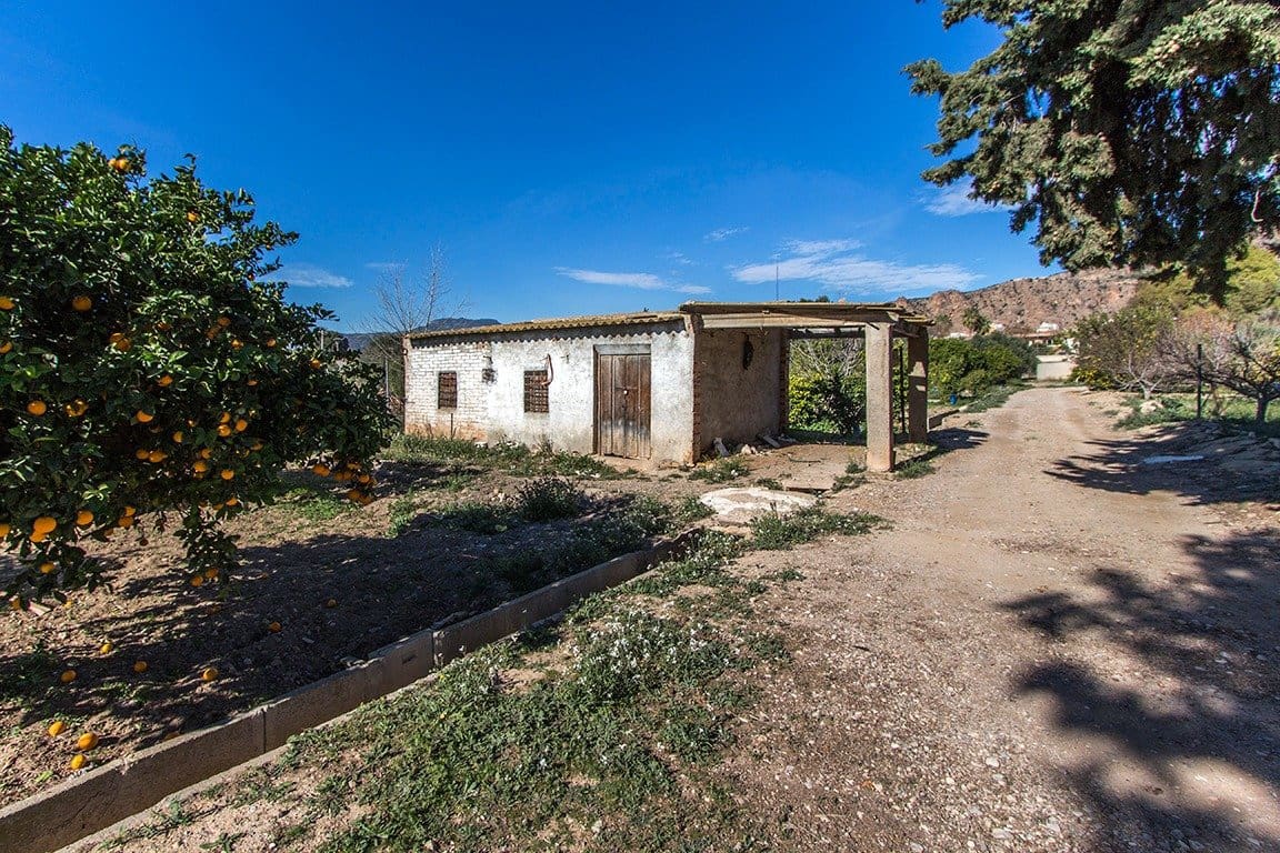 4 bedroom Villa for sale in Alhama de Murcia with garage - € 350,000 (Ref: 9502596)