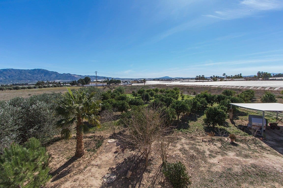 4 bedroom Villa for sale in Alhama de Murcia with garage - € 350,000 (Ref: 9502596)