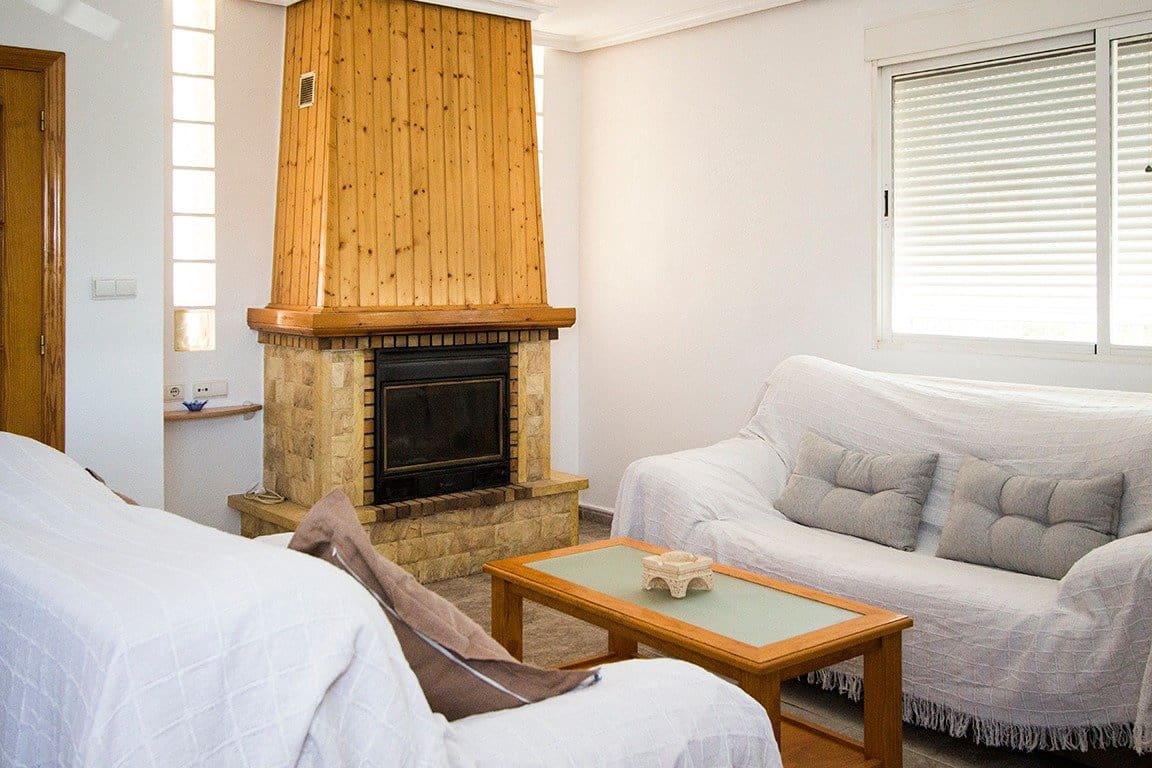 4 bedroom Villa for sale in Alhama de Murcia with garage - € 350,000 (Ref: 9502596)