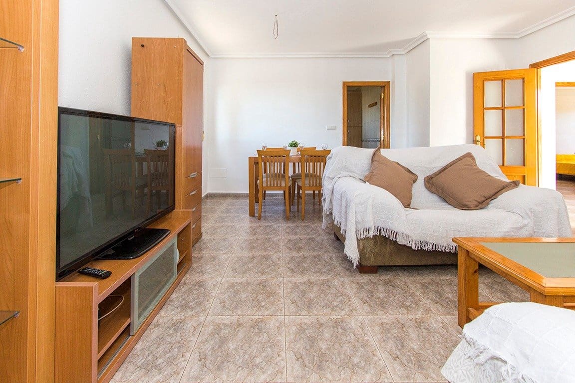 4 bedroom Villa for sale in Alhama de Murcia with garage - € 350,000 (Ref: 9502596)