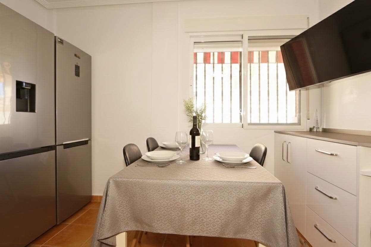 3 bedroom Semi-detached Villa for sale in Alamillo - € 284,500 (Ref: 9599686)