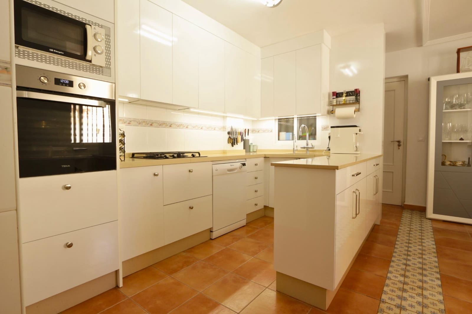 3 bedroom Semi-detached Villa for sale in Alamillo - € 284,500 (Ref: 9599686)