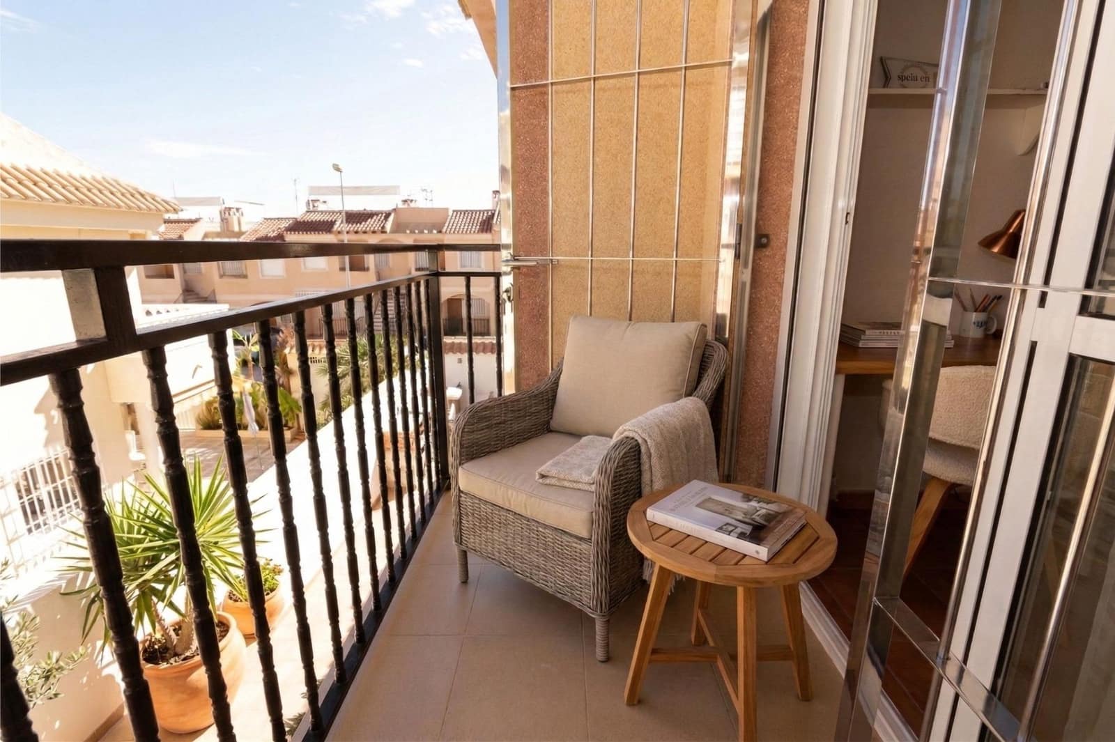 3 bedroom Semi-detached Villa for sale in Alamillo - € 284,500 (Ref: 9599686)