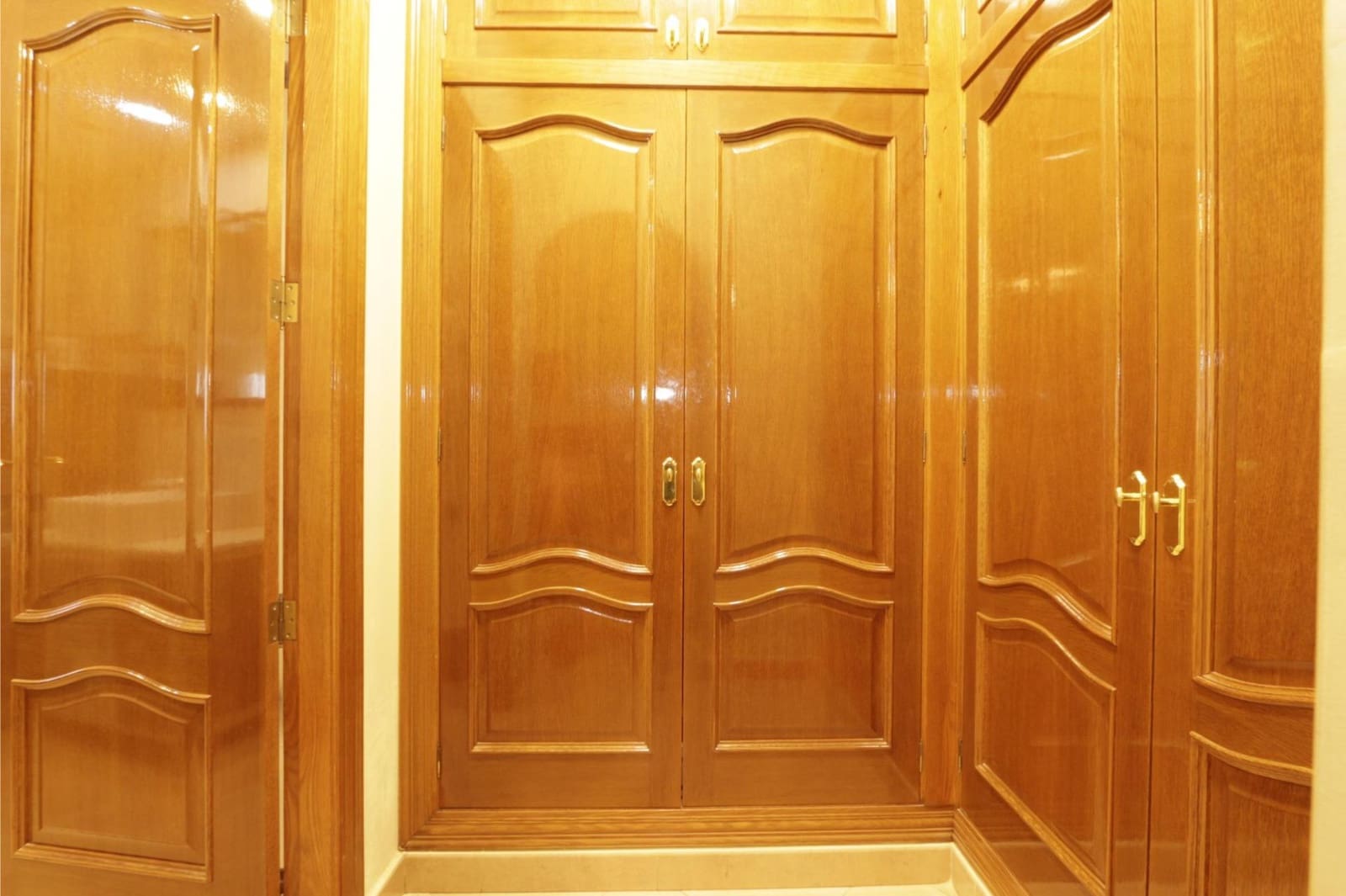 6 soveværelse Villa til salg i Torreaguera med swimmingpool garage - € 850.000 (Ref: 9679991)