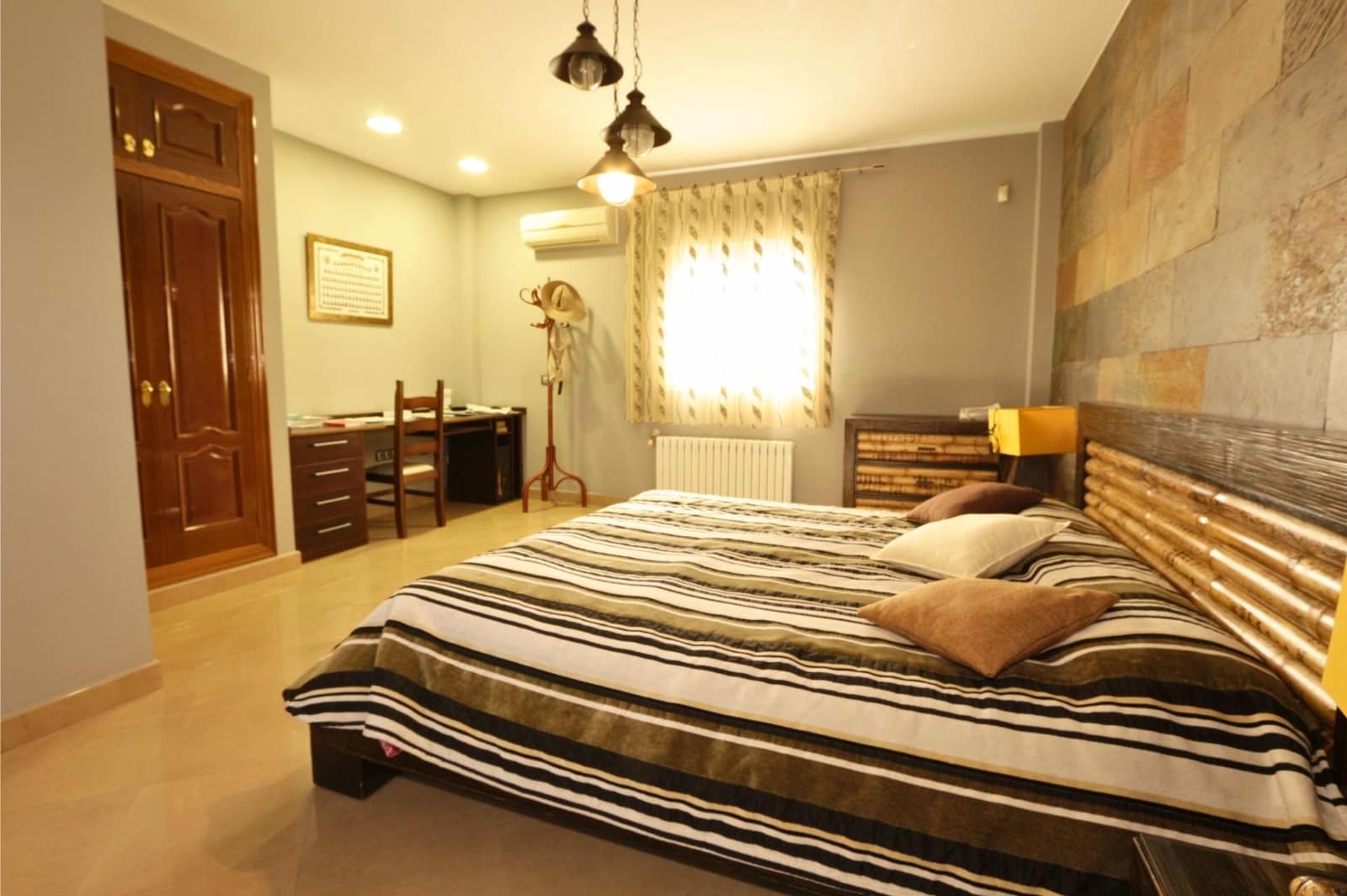 6 soveværelse Villa til salg i Torreaguera med swimmingpool garage - € 850.000 (Ref: 9679991)