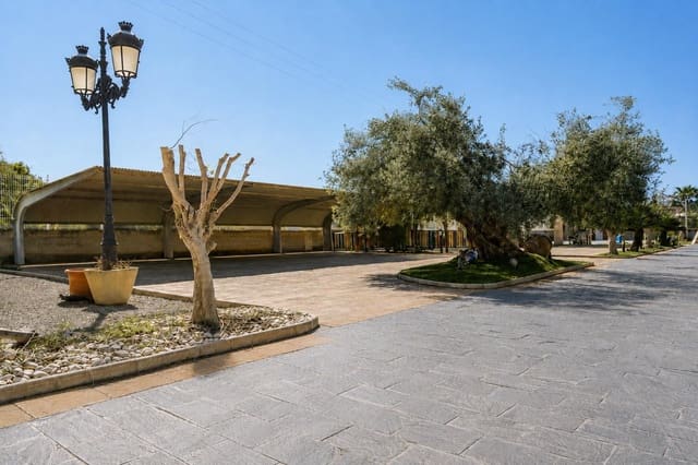 6 makuuhuone Huvila myytävänä paikassa Torreagüera, Murcia kaupunki mukana uima-altaan 
autotalli - 750 000 € (Ref: 9679991)