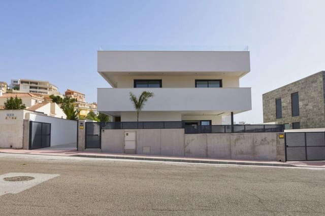 5 sypialnia Willa na sprzedaż w Puerto de Mazarron, Mazarrón z basenem garażem - 1 340 000 € (Ref: 9773273)