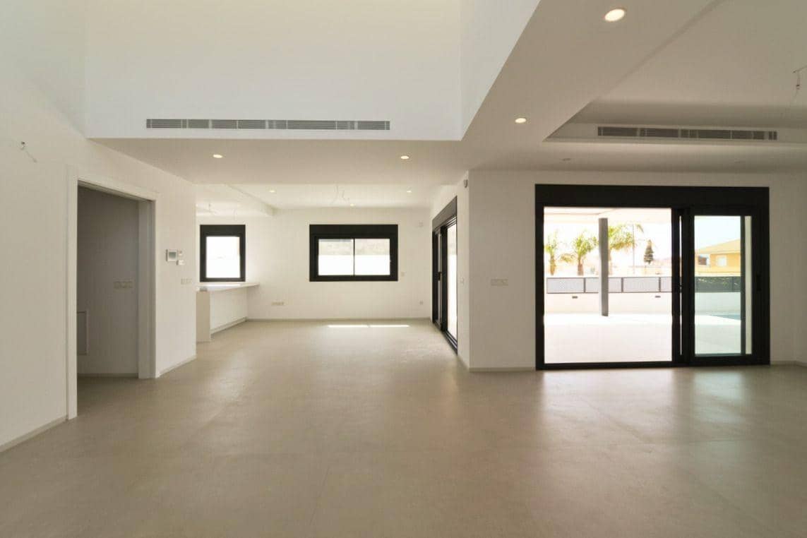 5 sypialnia Willa na sprzedaż w Puerto de Mazarron z basenem garażem - 1 340 000 € (Ref: 9773273)