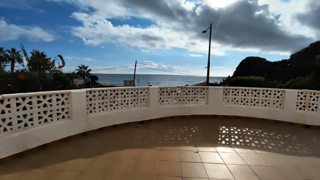 9 makuuhuone Huvila myytävänä paikassa Mojacar mukana 
autotalli - 1 200 000 € (Ref: 9486892)