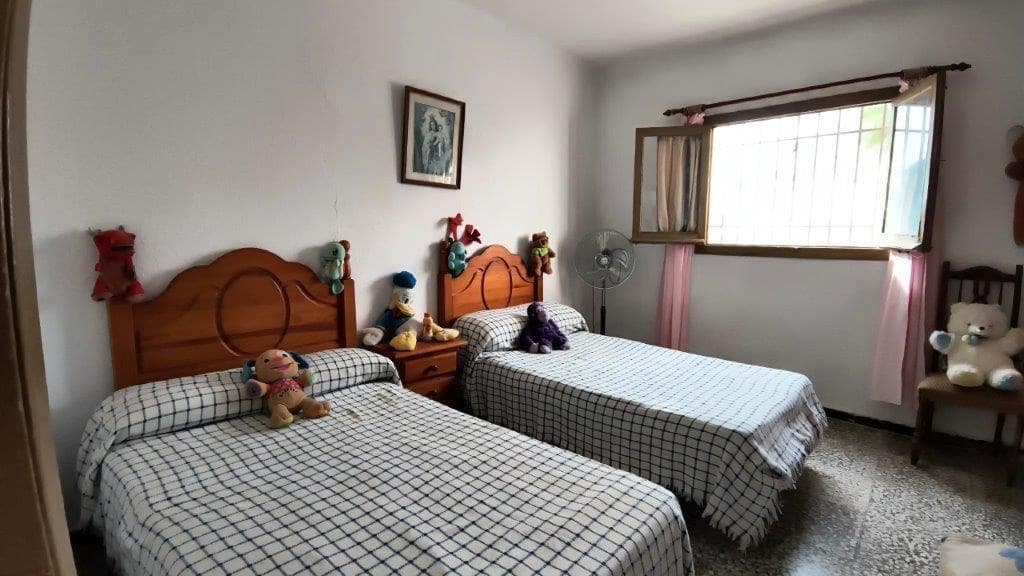 9 makuuhuone Huvila myytävänä paikassa Mojacar mukana 
autotalli - 1 200 000 € (Ref: 9486892)