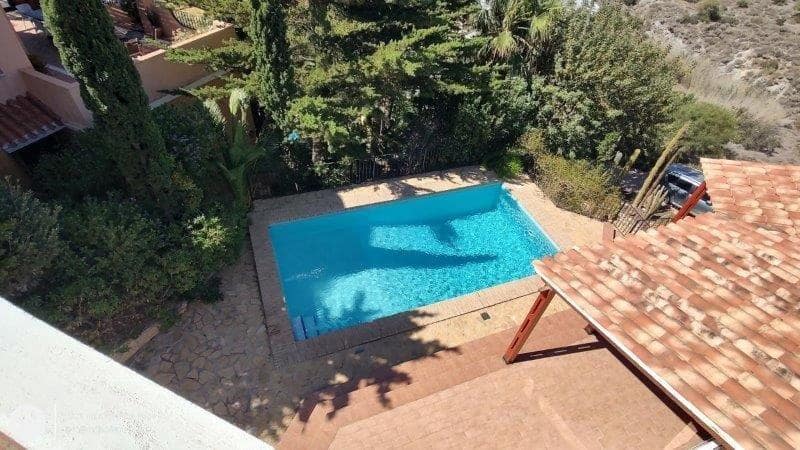 Chalet de 4 habitaciones en Mojácar en venta con piscina garaje - 590.000 € (Ref: 9486893)