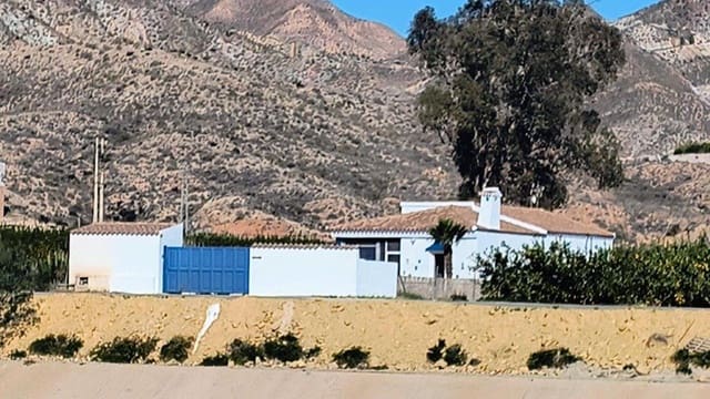 2 makuuhuone Huvila myytävänä paikassa Cuevas del Almanzora mukana uima-altaan 
autotalli - 189 950 € (Ref: 9486903)