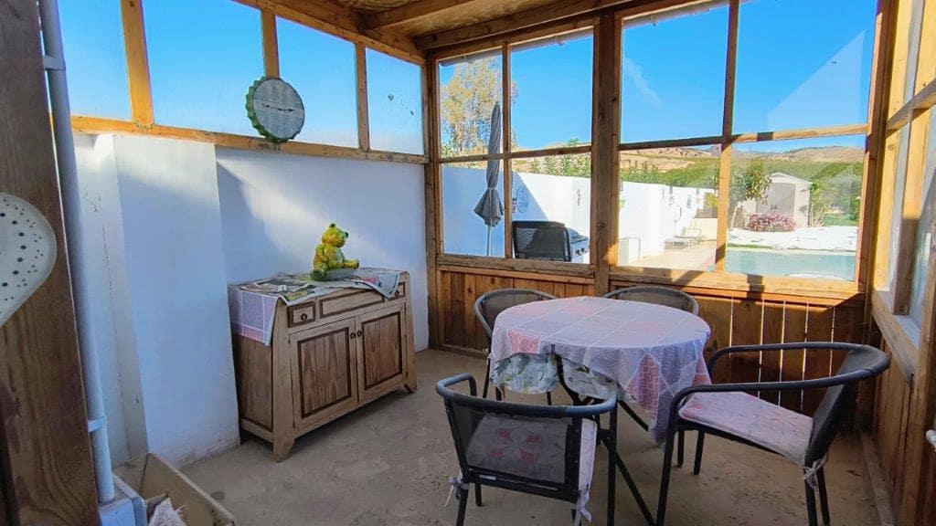 2 makuuhuone Huvila myytävänä paikassa Cuevas del Almanzora mukana uima-altaan 
autotalli - 189 950 € (Ref: 9486903)