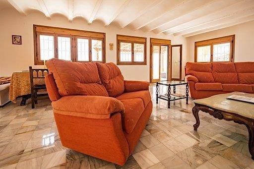 4 bedroom Villa for sale in Mojacar with pool garage - € 610,000 (Ref: 9486904)