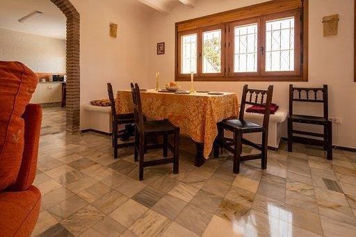 4 bedroom Villa for sale in Mojacar with pool garage - € 610,000 (Ref: 9486904)