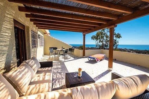 4 bedroom Villa for sale in Mojacar with pool garage - € 610,000 (Ref: 9486904)