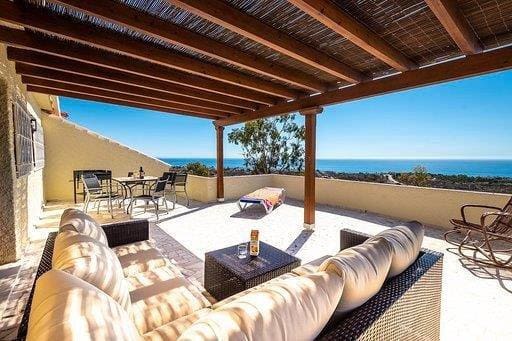 4 bedroom Villa for sale in Mojacar with pool garage - € 610,000 (Ref: 9486904)