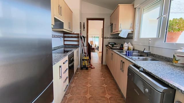 4 sypialnia Willa na sprzedaż w Turre z garażem - 325 000 € (Ref: 9539871)