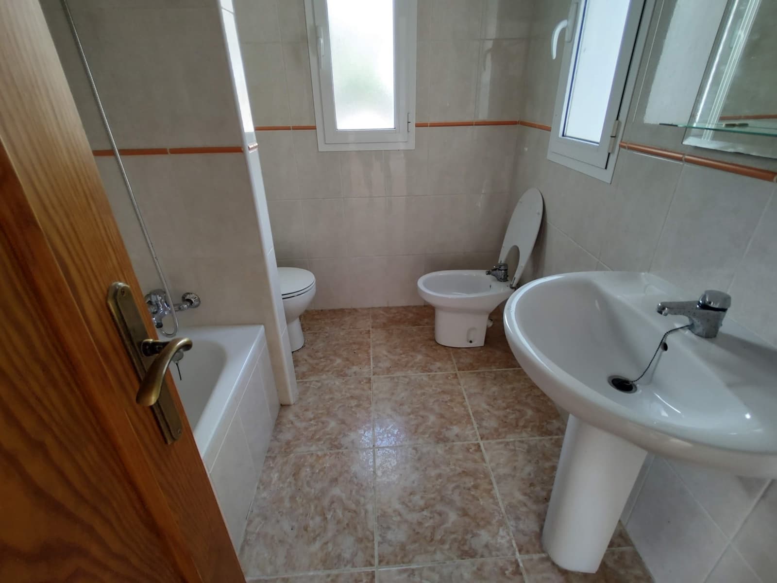 6 bedroom Villa for sale in Mojacar with pool garage - € 585,000 (Ref: 9539874)