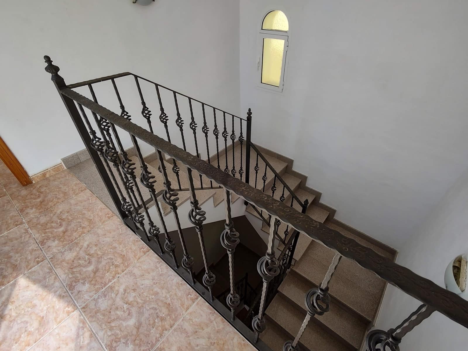 6 bedroom Villa for sale in Mojacar with pool garage - € 585,000 (Ref: 9539874)