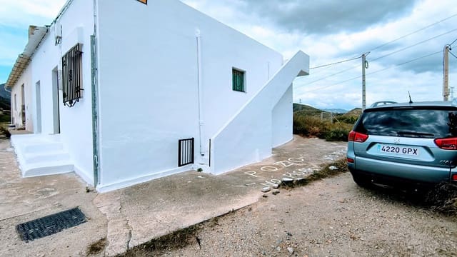 2 bedroom Finca/Country House for sale in Turre - € 95,000 (Ref: 9547545)