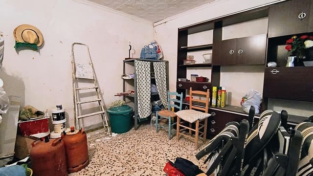 2 bedroom Finca/Country House for sale in Turre - € 95,000 (Ref: 9547545)