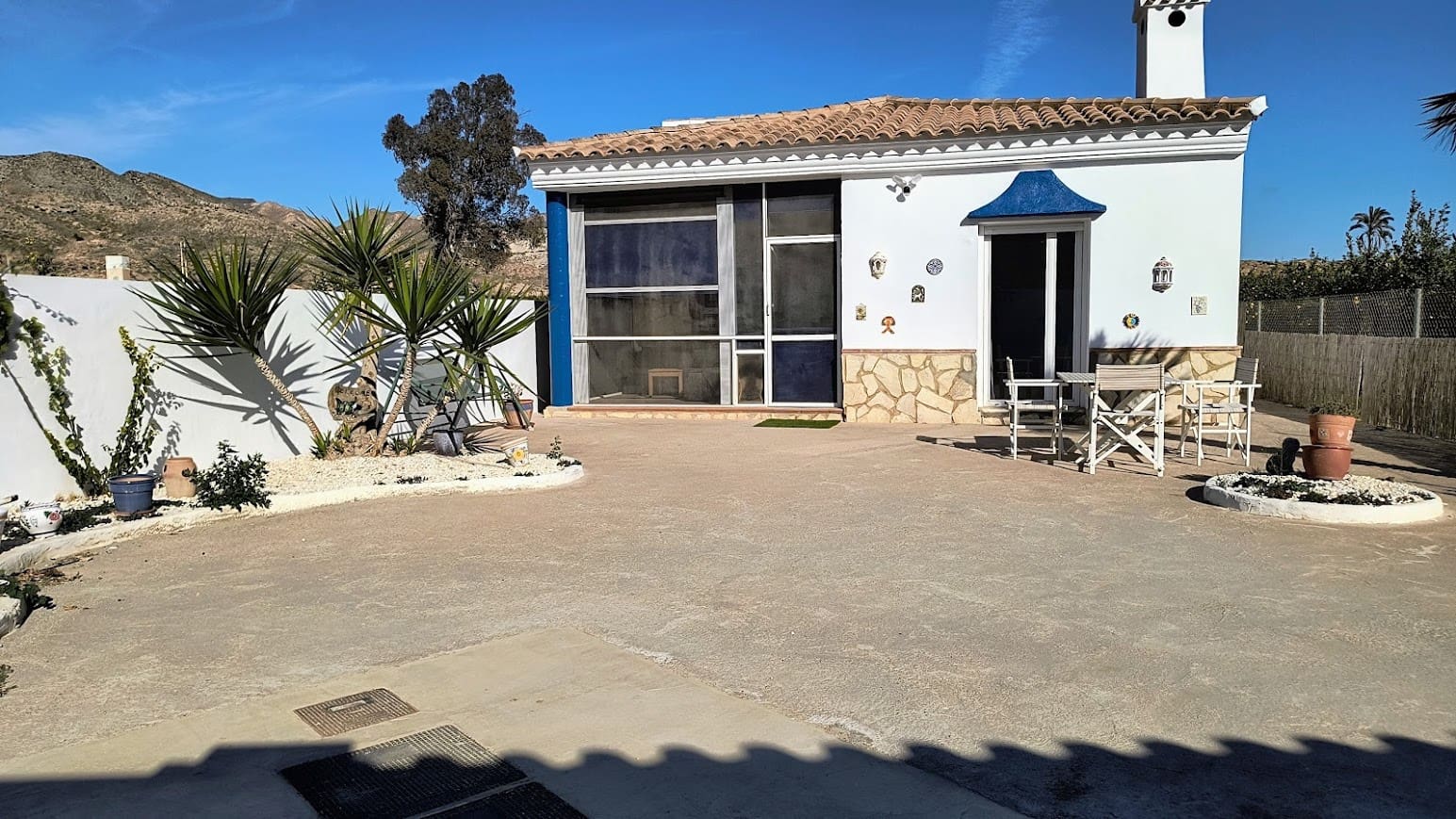 2 bedroom Villa for sale in Cuevas del Almanzora with pool garage - € 189,950 (Ref: 9547547)