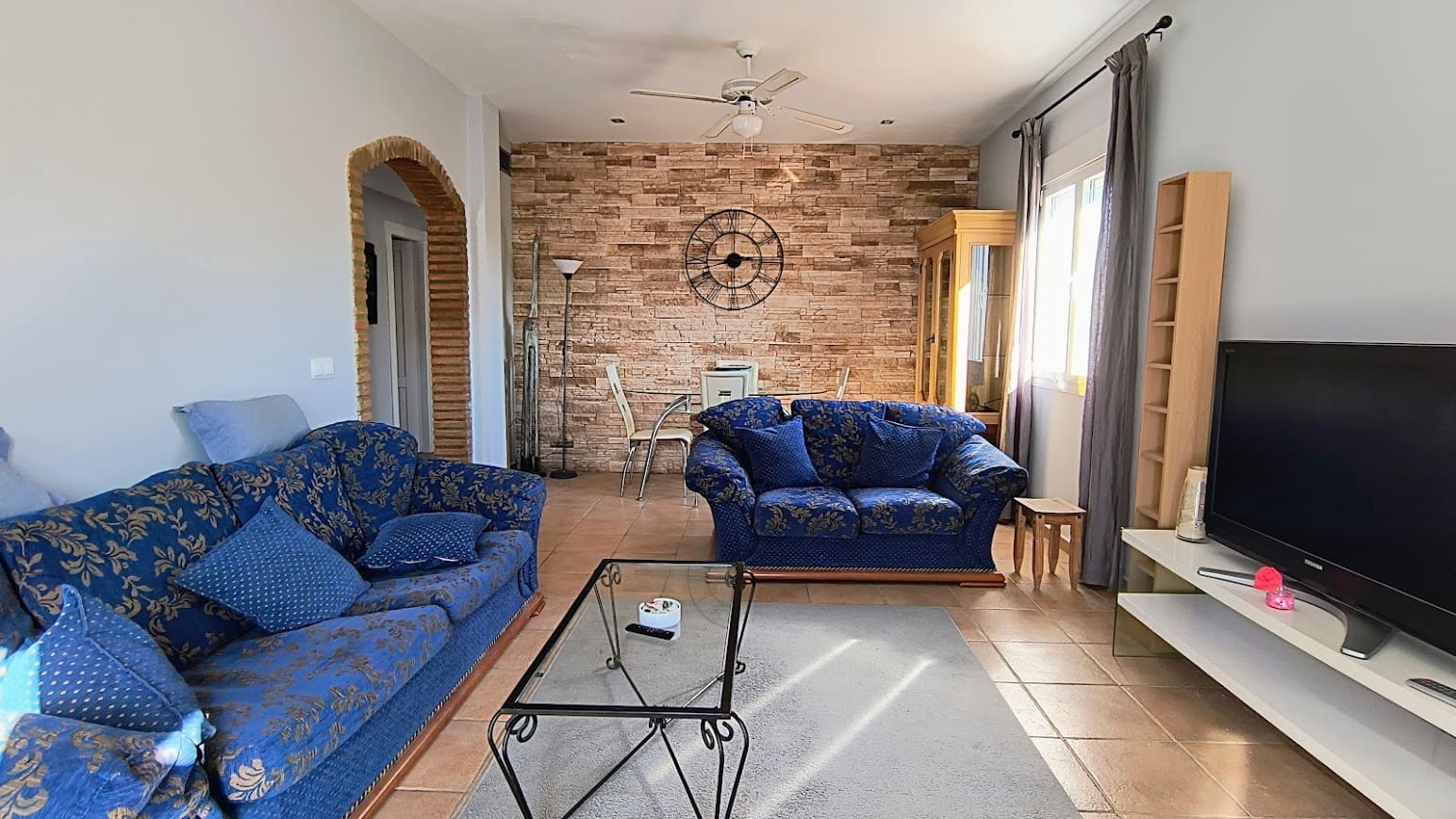 2 bedroom Villa for sale in Cuevas del Almanzora with pool garage - € 189,950 (Ref: 9547547)