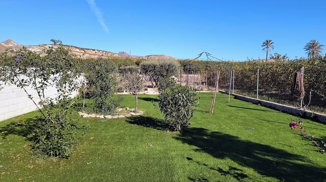 2 bedroom Villa for sale in Cuevas del Almanzora with pool garage - € 189,950 (Ref: 9547547)