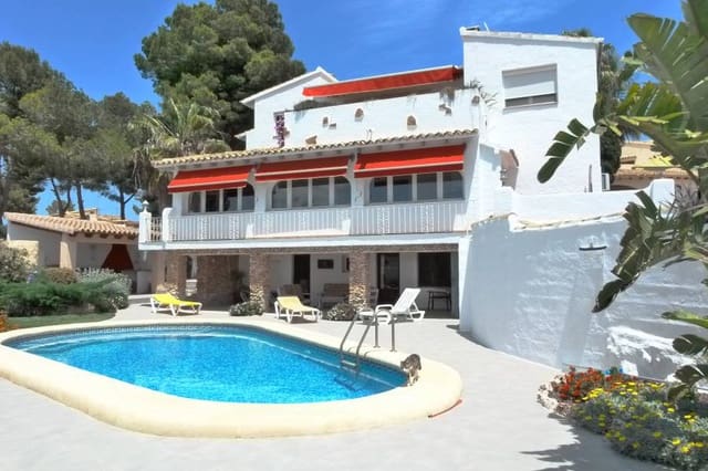 Chalet de 4 habitaciones en Moraira, Teulada-Moraira en venta con piscina garaje - 1.490.000 € (Ref: 5086856)