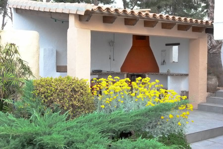 4 bedroom Villa for sale in Moraira with pool garage - € 1,490,000 (Ref: 5086856)