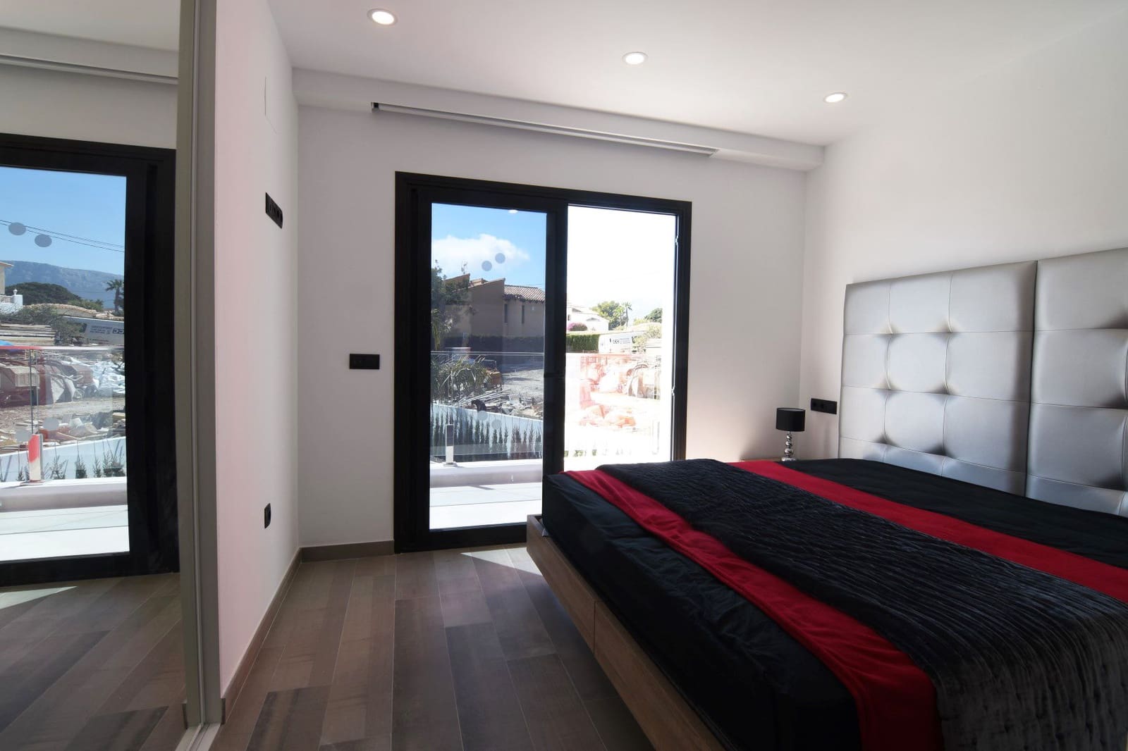 Chalet de 6 habitaciones en Calpe / Calp en venta con piscina - 1.125.000 € (Ref: 6343328)