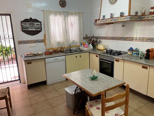 Chalet de 5 habitaciones en Calpe / Calp en venta - 925.000 € (Ref: 7323382)