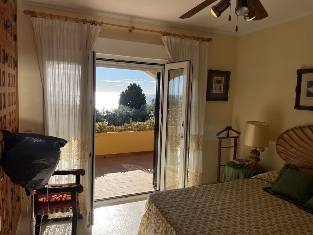 Chalet de 5 habitaciones en Calpe / Calp en venta - 925.000 € (Ref: 7323382)