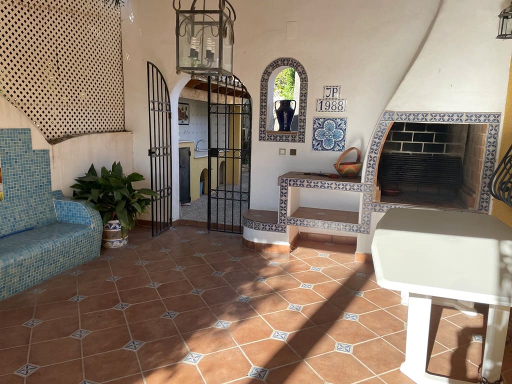 Chalet de 5 habitaciones en Calpe / Calp en venta - 925.000 € (Ref: 7323382)