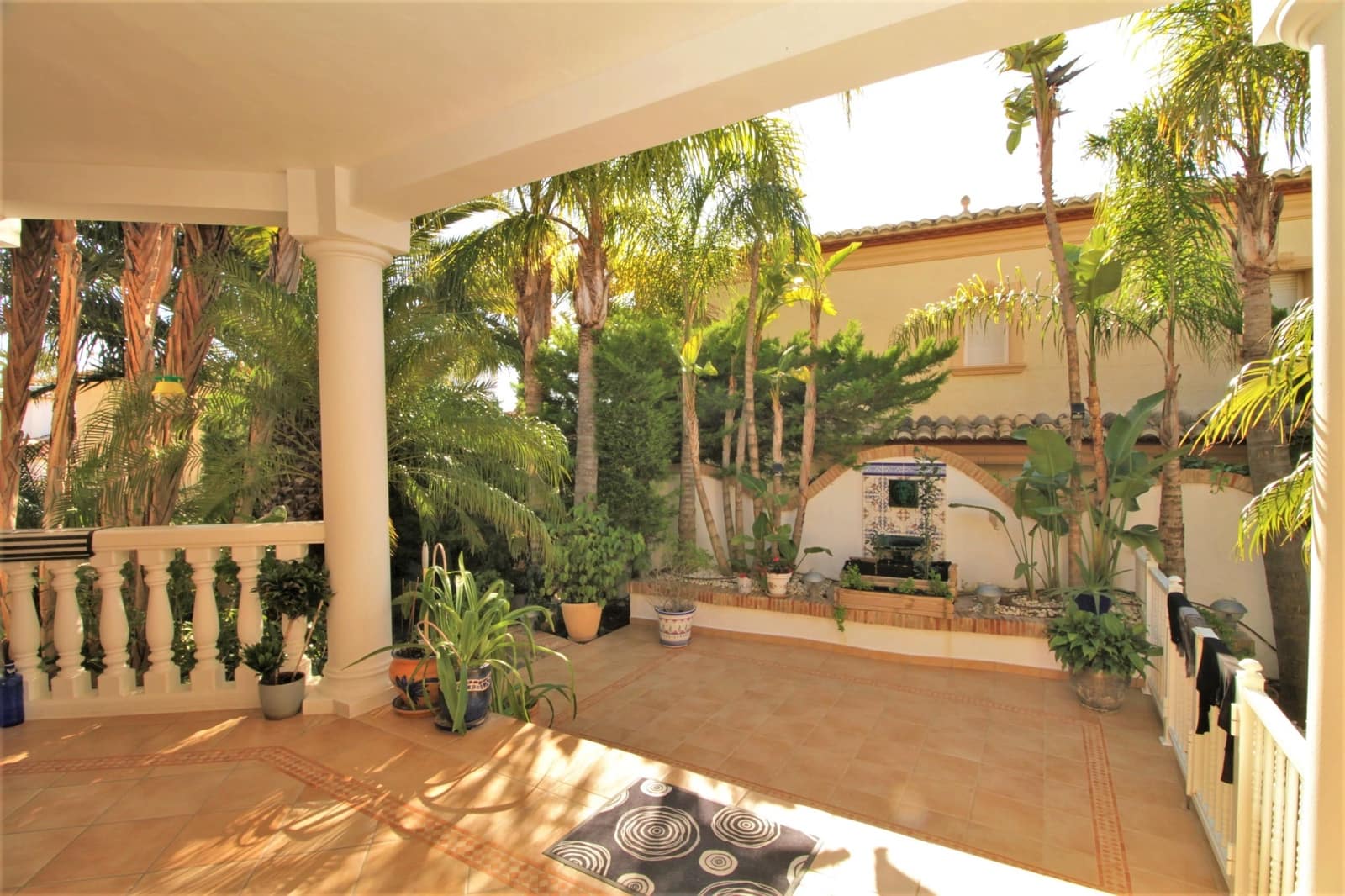 6 Zimmer Villa zu verkaufen in Calpe / Calp mit Pool Garage - 790.000 € (Ref: 7380982)