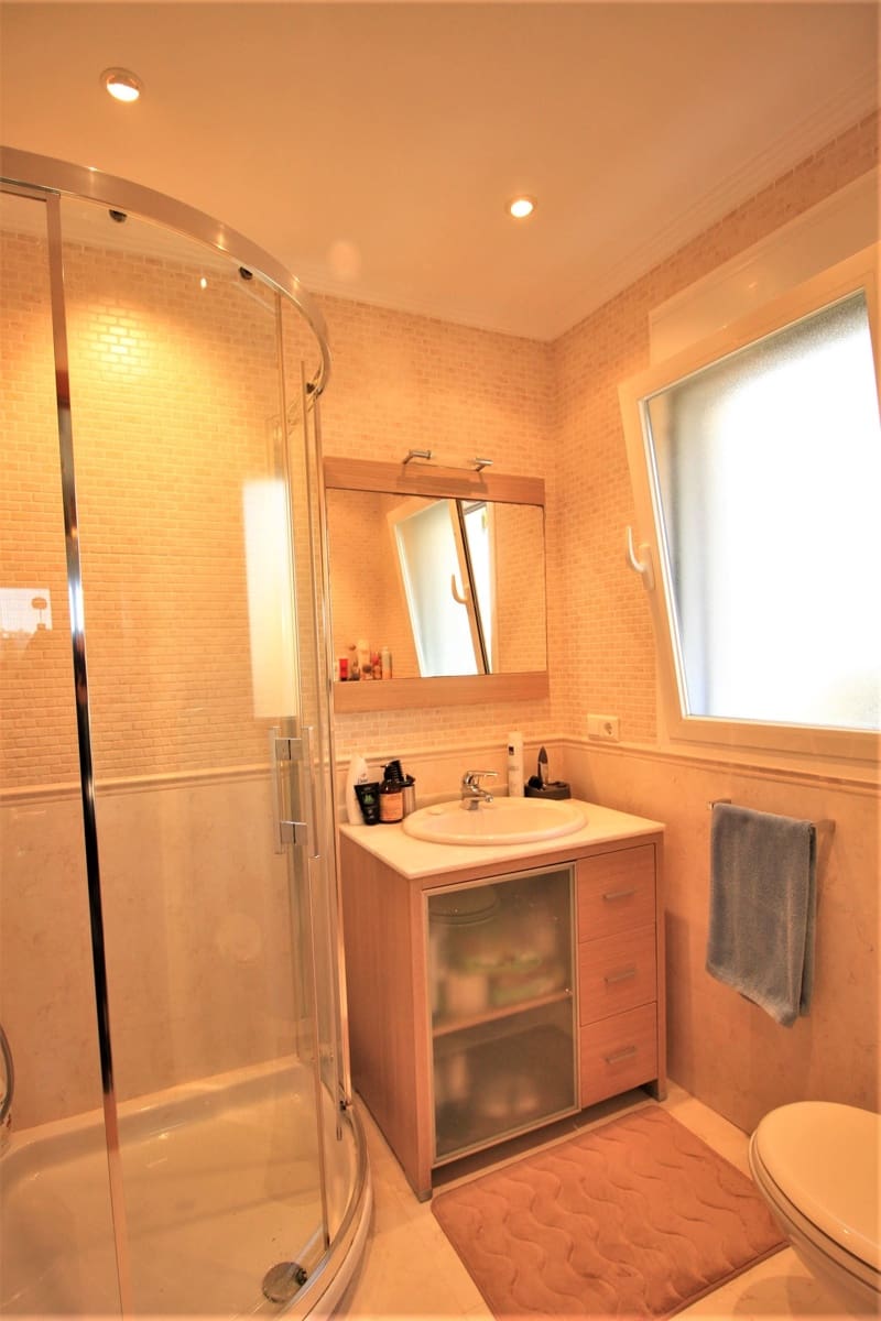 6 Zimmer Villa zu verkaufen in Calpe / Calp mit Pool Garage - 790.000 € (Ref: 7380982)