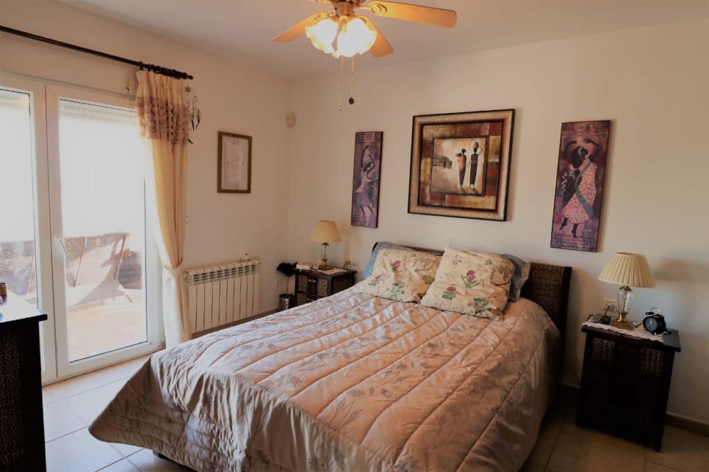 3 bedroom Villa for sale in Calpe / Calp with pool - € 750,000 (Ref: 7422909)