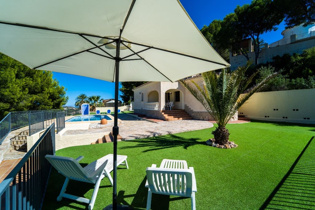 3 bedroom Villa for sale in Calpe / Calp with pool - € 435,000 (Ref: 7430917)