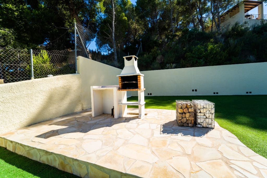 3 bedroom Villa for sale in Calpe / Calp with pool - € 435,000 (Ref: 7430917)