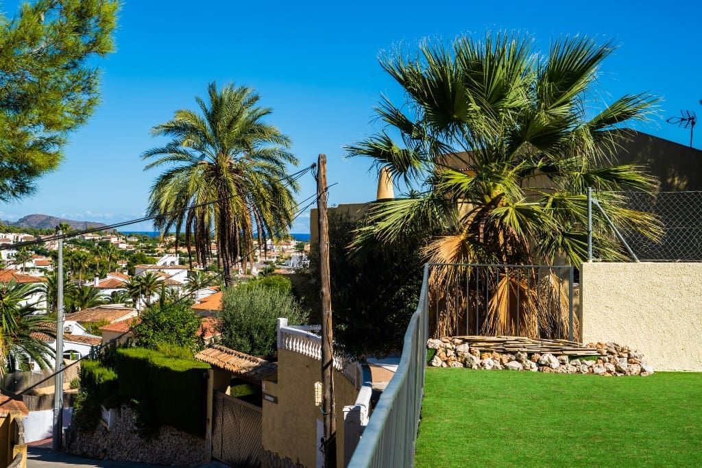 3 bedroom Villa for sale in Calpe / Calp with pool - € 435,000 (Ref: 7430917)