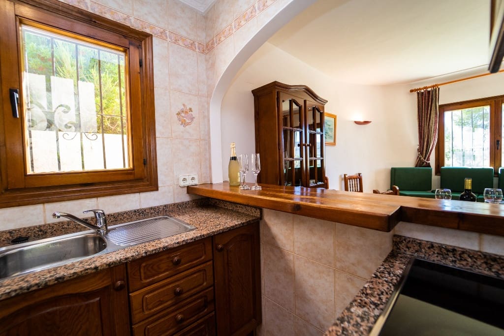 3 bedroom Villa for sale in Calpe / Calp with pool - € 435,000 (Ref: 7430917)