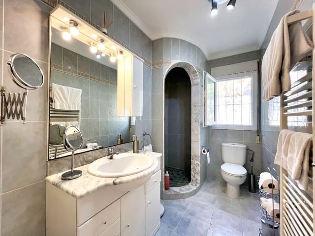 4 Zimmer Villa zu verkaufen in Cometa - Carrió, Calpe / Calp mit Pool Garage - 750.000 € (Ref: 8422361)