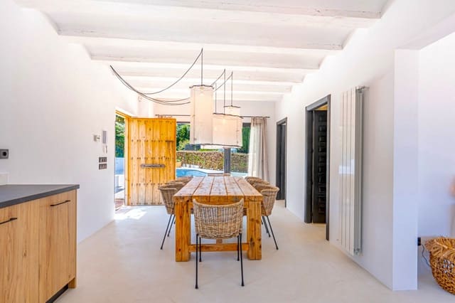 Chalet de 4 habitaciones en Javea / Xàbia en venta con piscina garaje - 185.000 € (Ref: 8688624)