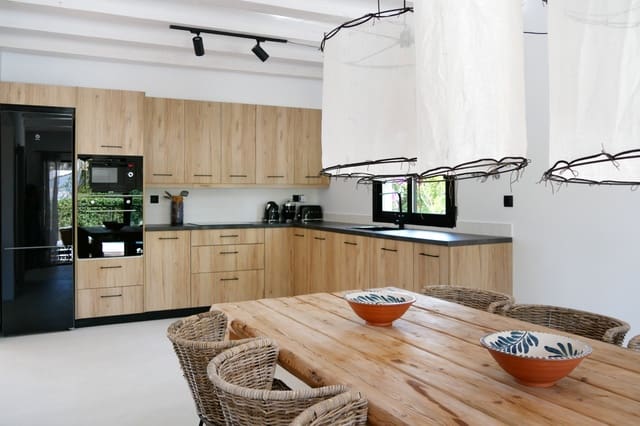 Chalet de 4 habitaciones en Javea / Xàbia en venta con piscina garaje - 185.000 € (Ref: 8688624)