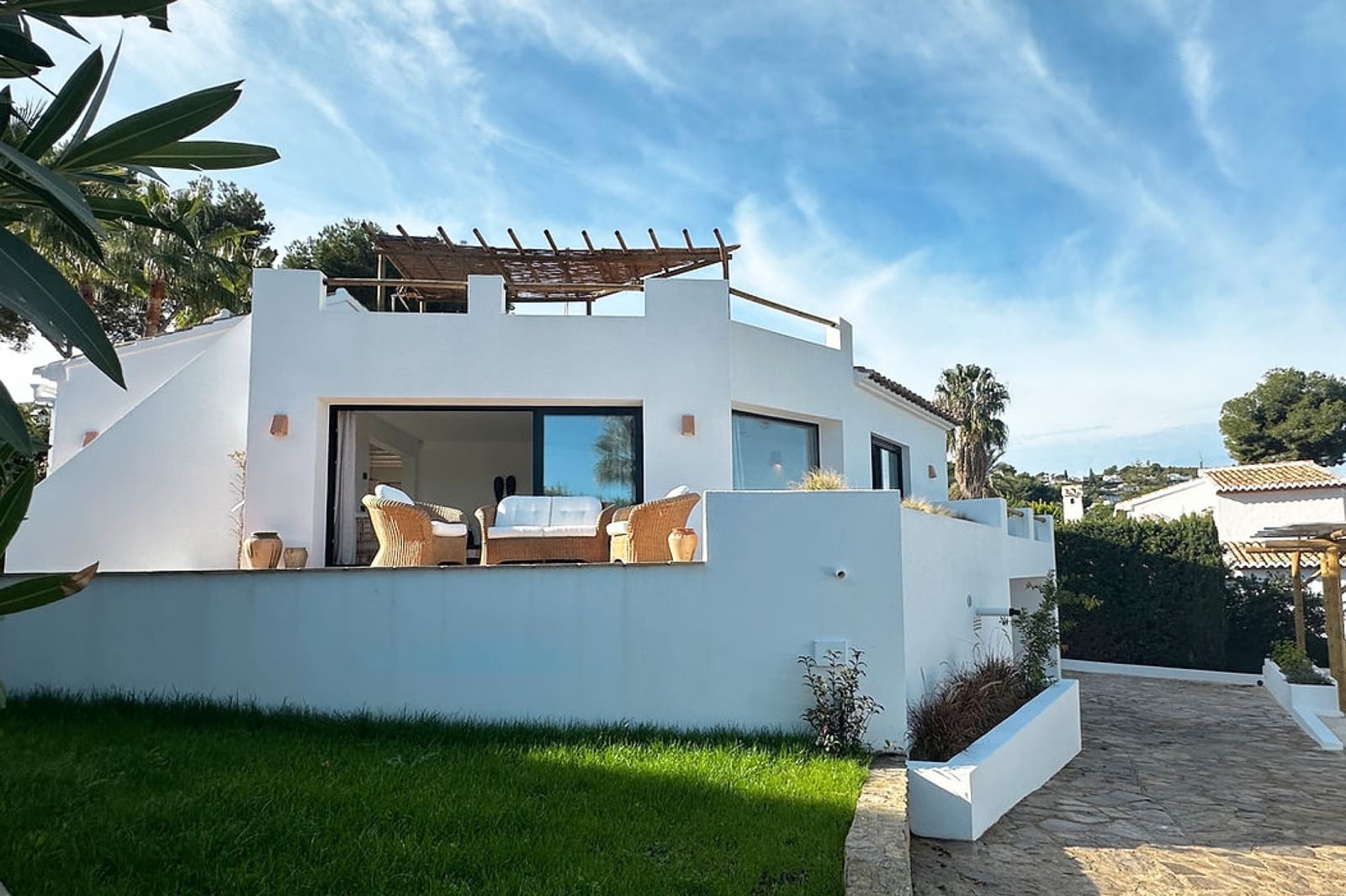 4 Zimmer Villa zu verkaufen in Javea / Xabia mit Pool Garage - 185.000 € (Ref: 8688624)